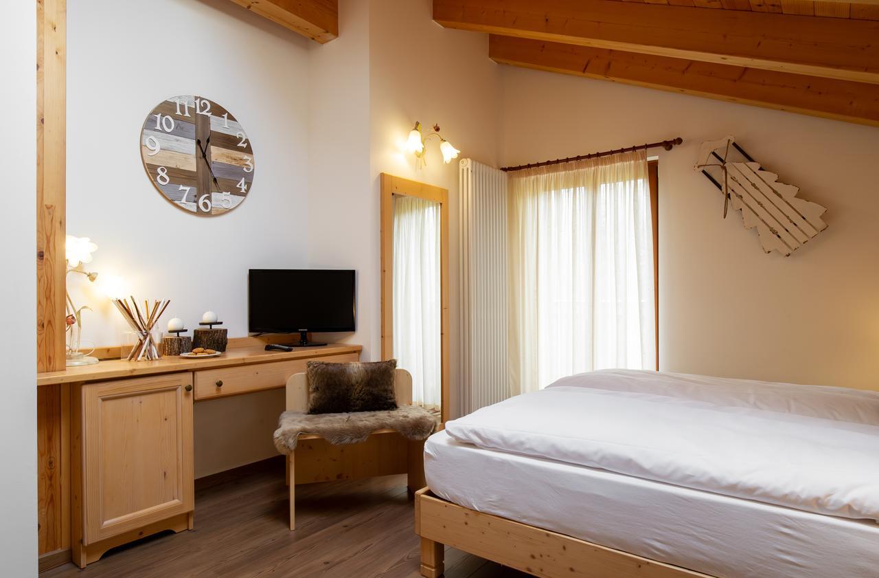 Hotel Chalet Giasenei Sagron Mis 外观 照片